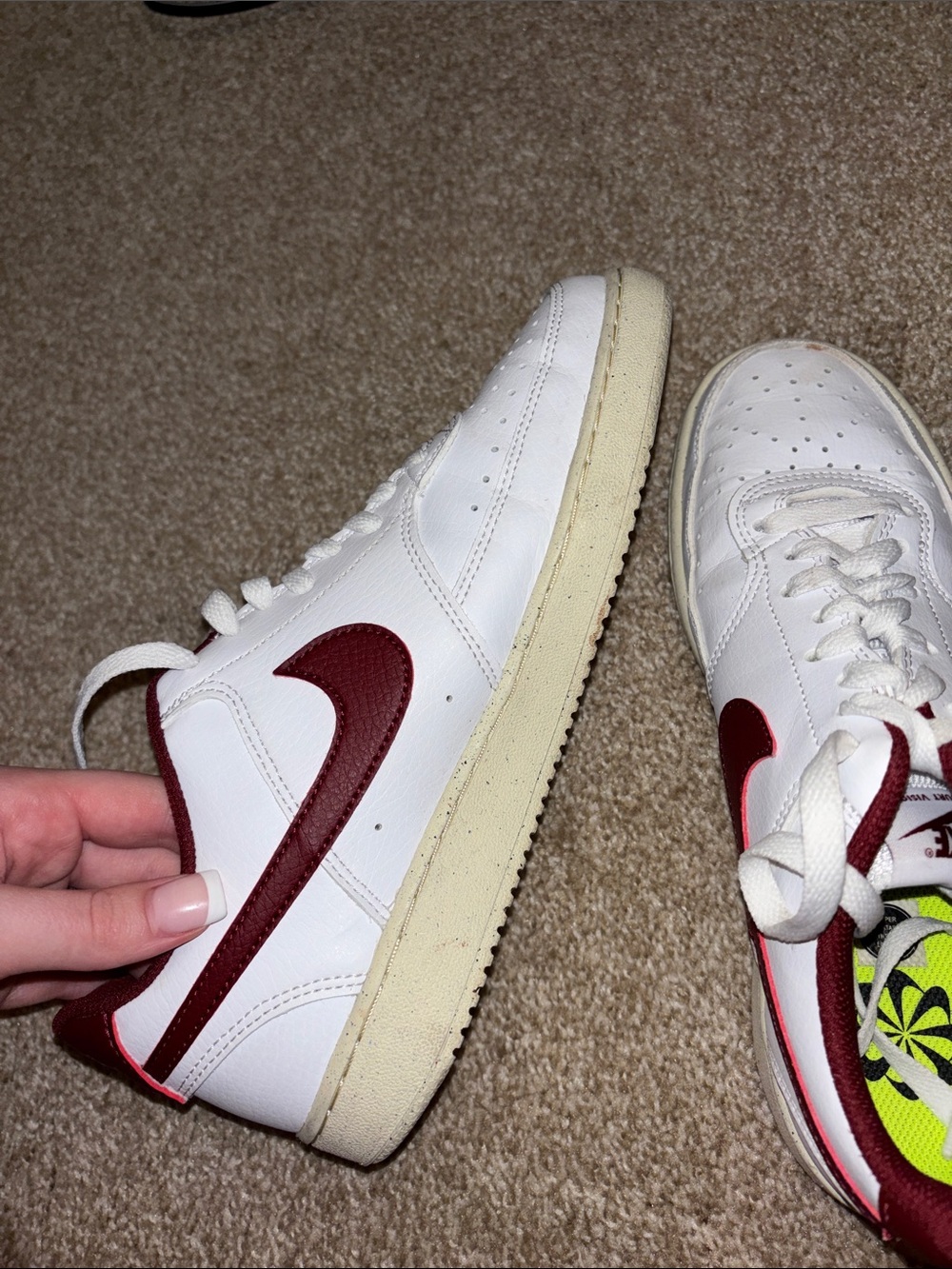 Nike Women’s White and Burgundy Low-Top Sneakers - Picture 3 of 5